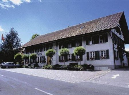 Gasthof Kreuz Muehledorf Buitenkant foto